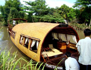 Song Xanh sampan